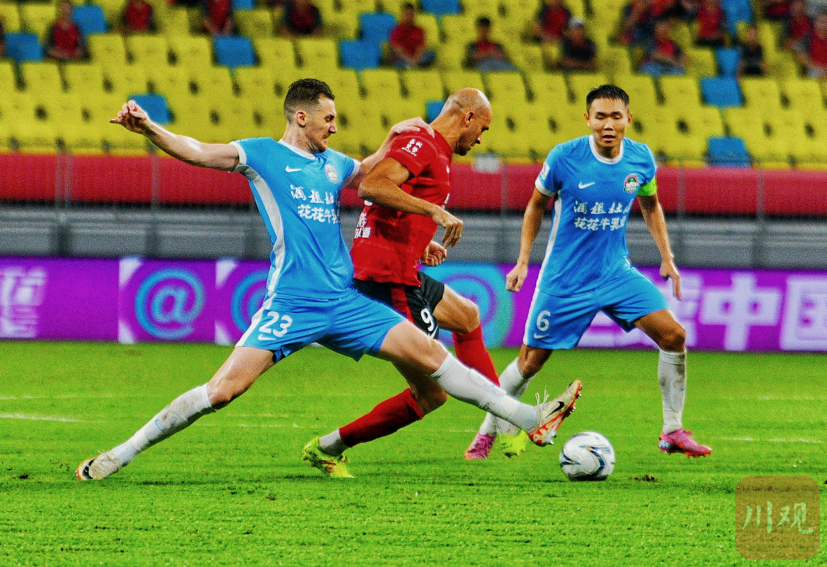 成都蓉城迎意大利杯关键赛，今晚远射贴柱，质疑声仍在，心理建设被强调(cod19远射距离)