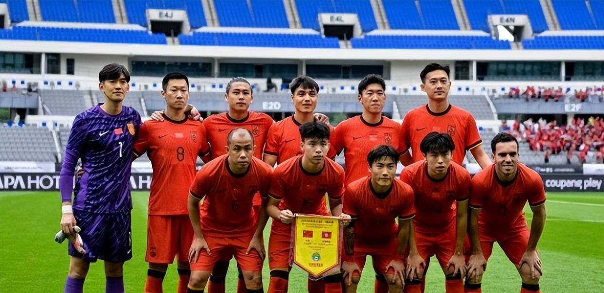 比利亚雷亚尔迎欧冠关键赛;今晚造点机会;目标明确;资深球员宣示担当的简单介绍 比利亚雷亚尔迎欧冠关键赛;今晚造点机会;目标明确;资深球员宣示担当的简单介绍