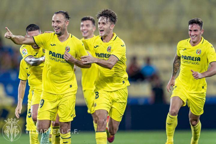 比利亚雷亚尔迎欧冠关键赛;今晚造点机会;目标明确;资深球员宣示担当的简单介绍 比利亚雷亚尔迎欧冠关键赛;今晚造点机会;目标明确;资深球员宣示担当的简单介绍