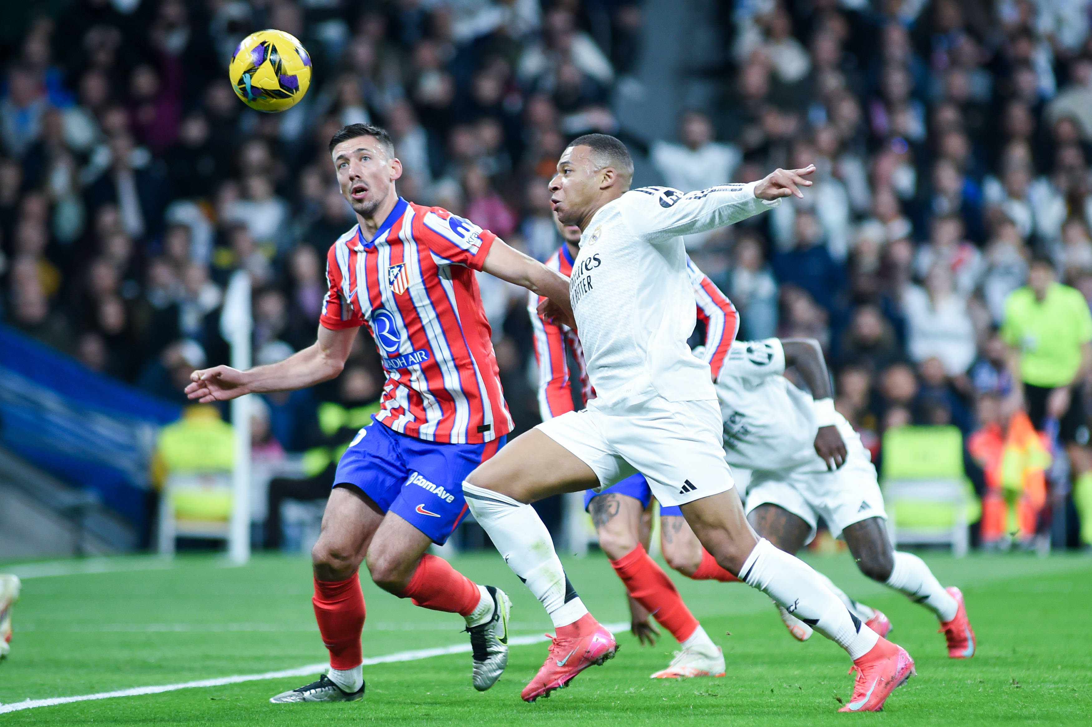 阿森纳迎国王杯关键赛;加时末段伤情更新;赛场秩序良好;轮换策略成焦点 阿森纳迎国王杯关键赛;加时末段伤情更新;赛场秩序良好;轮换策略成焦点