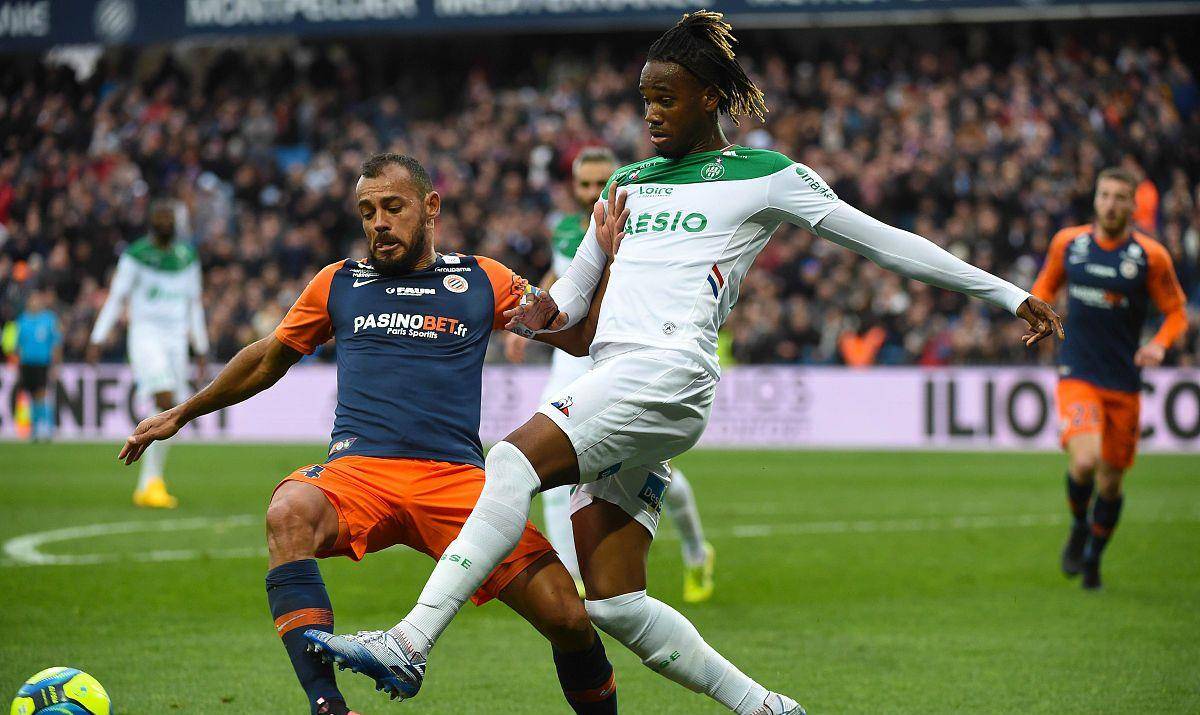 荷甲赛程吃紧；皇家社会窗口期战术微调；更衣室稳定；赛程密集仍需轮换 