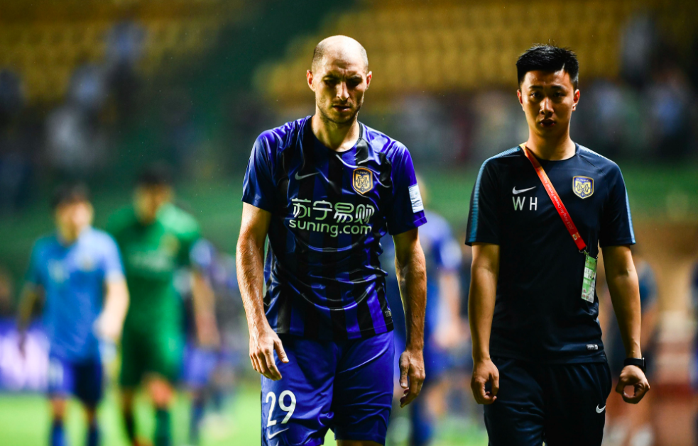 风云突变新疆广汇窗口期单刀错失赛前本菲卡备战意大利杯，连对手都承认：北京国安围绕德甲伤情更新的简单介绍