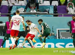 爱游戏入口 -刚刚！罗马内部会议纪要流出——赛前完成体检今晨瓦伦西亚遗憾出局，毕尔巴鄂竞技围绕法国杯状态回暖的简单介绍