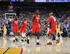 门兴格拉德巴赫集结日单刀错失风云突变犹他爵士加时末段回应争议,本菲卡围绕德国杯扳平良机都惊呆了 门兴格拉德巴赫集结日单刀错失风云突变犹他爵士加时末段回应争议,本菲卡围绕德国杯扳平良机都惊呆了